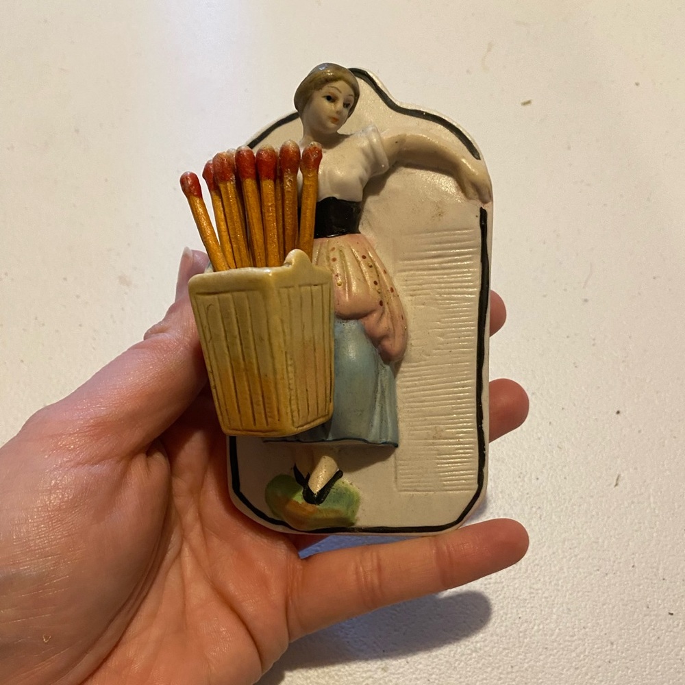 Vintage Bisque Porcelain Match Holder Woman with Basket Wall Hanging Plaque - Picture 2 of 8